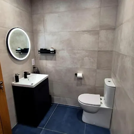 Διαμέρισμα Modern Country Charm Apartment.