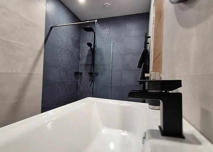 Modern Country Charm Apartment. Апартаменты *