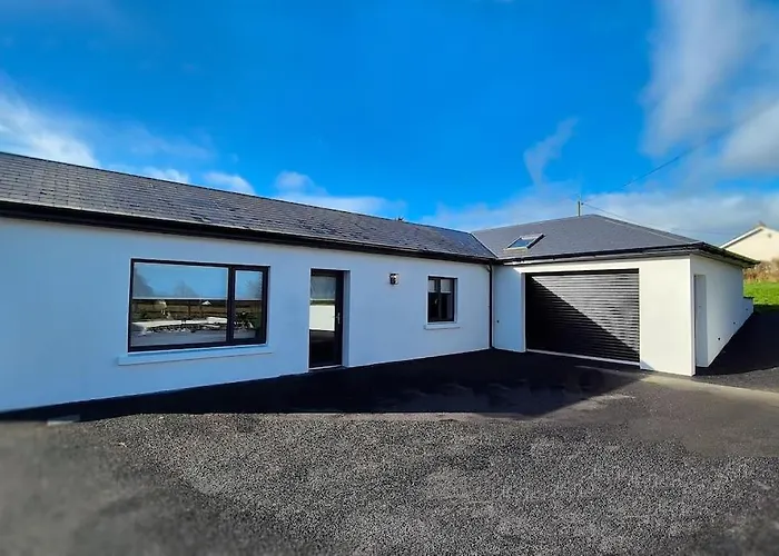 Modern Country Charm Apartment. Апартаменты *